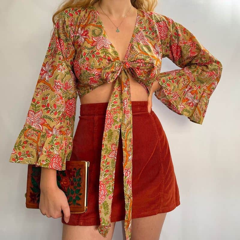 Flared Sleeves