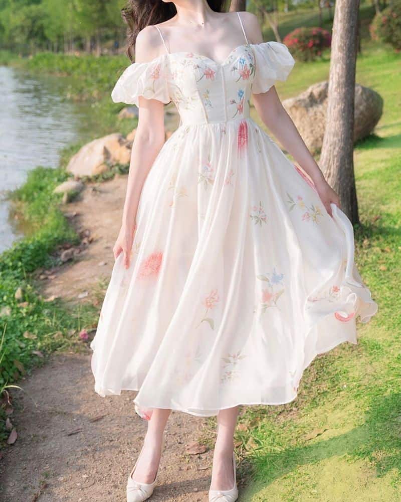Off-the-Shoulder Dresses