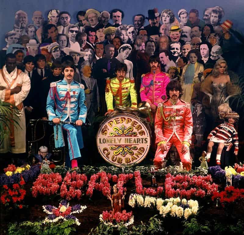 Sgt. Peppers Lonely Hearts Club Band (1967) - The Beatles