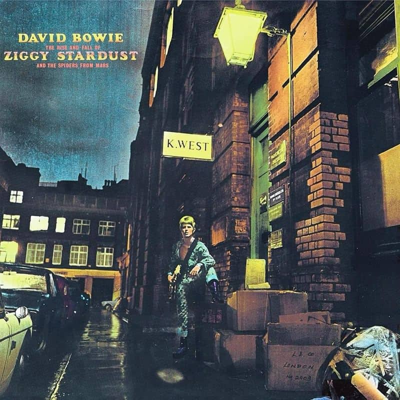 The Rise and Fall of Ziggy Stardust and the Spiders from Mars (1972) - David Bowie