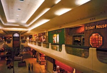 Vintage-1970s-shopping-mall-with-two-levels